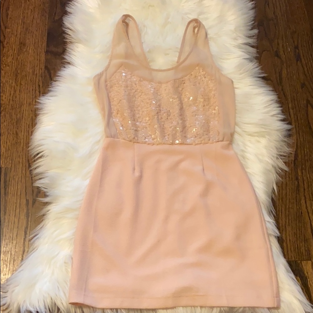Lush mini dress